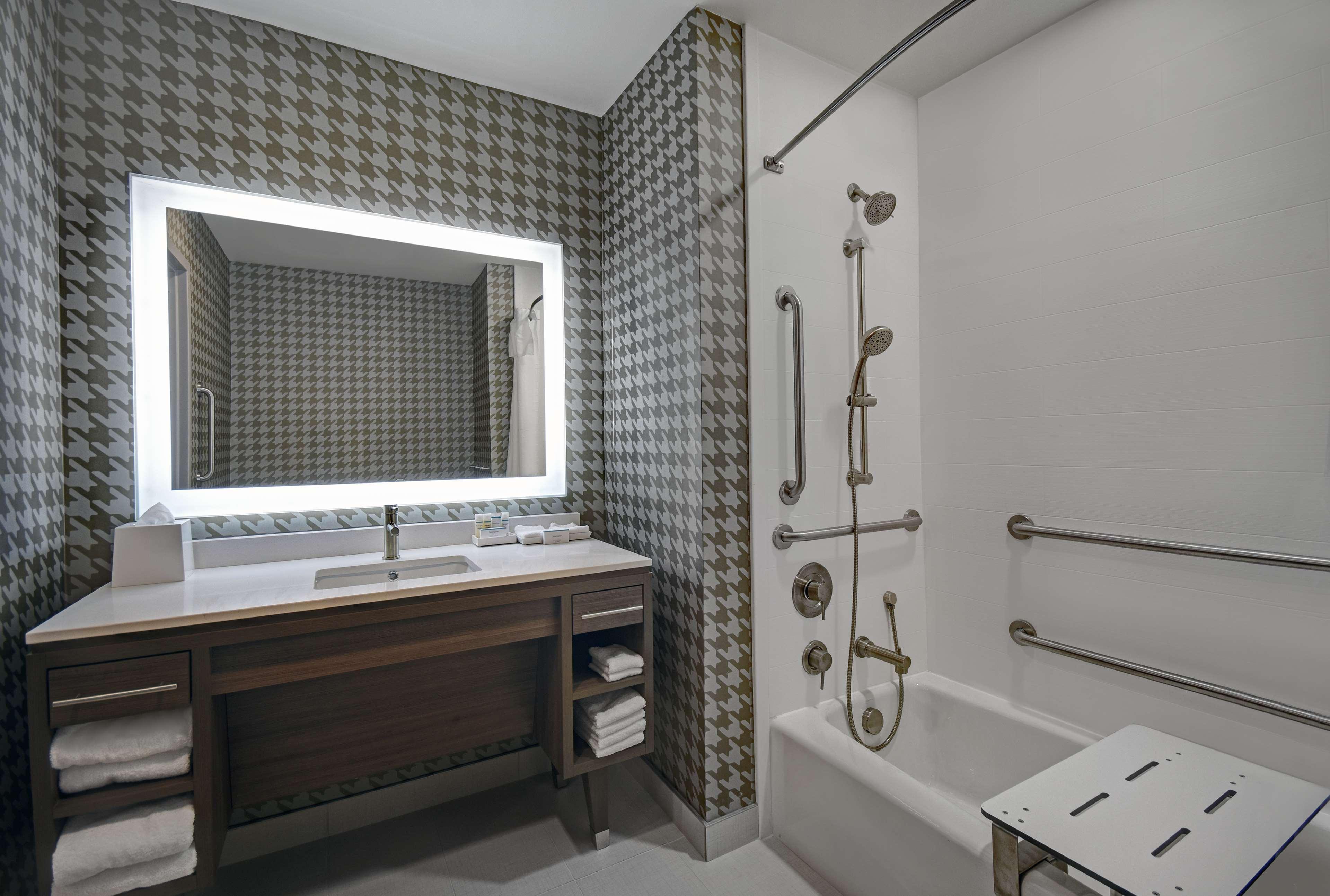Home2 Suites By Hilton Raleigh North I-540 Экстерьер фото