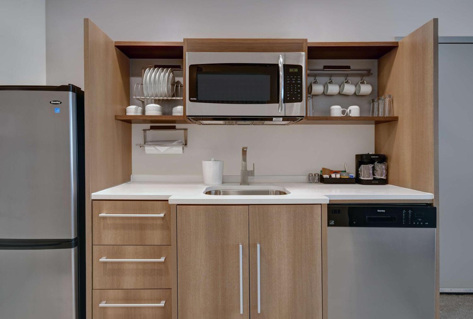 Home2 Suites By Hilton Raleigh North I-540 Экстерьер фото