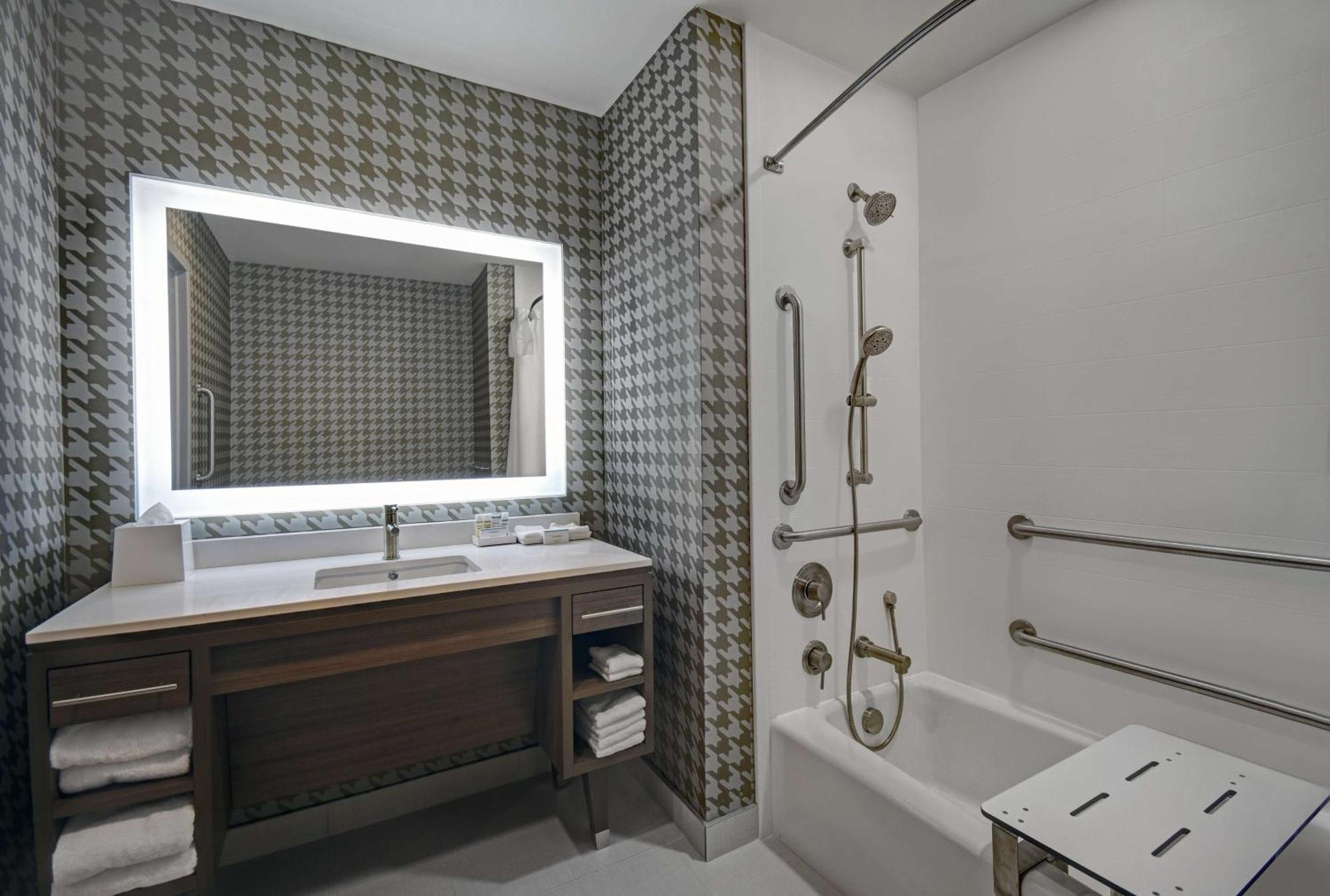 Home2 Suites By Hilton Raleigh North I-540 Экстерьер фото